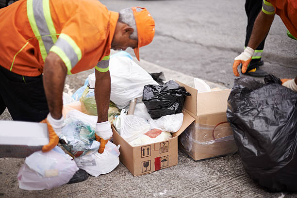 Property Management Cleanouts in Roosevelt Gardens, FL